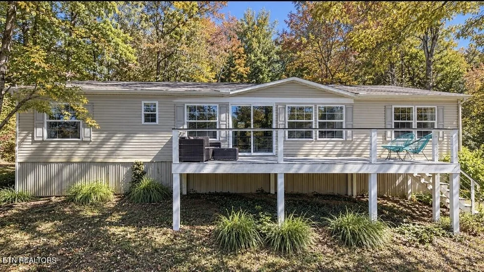 Unit for sale at 251 Last LZ Lane, Speedwell, TN 37870