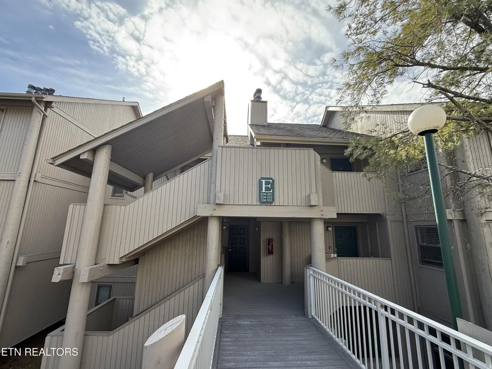 Unit for sale at 3710 Weber Rd, Gatlinburg, TN 37738