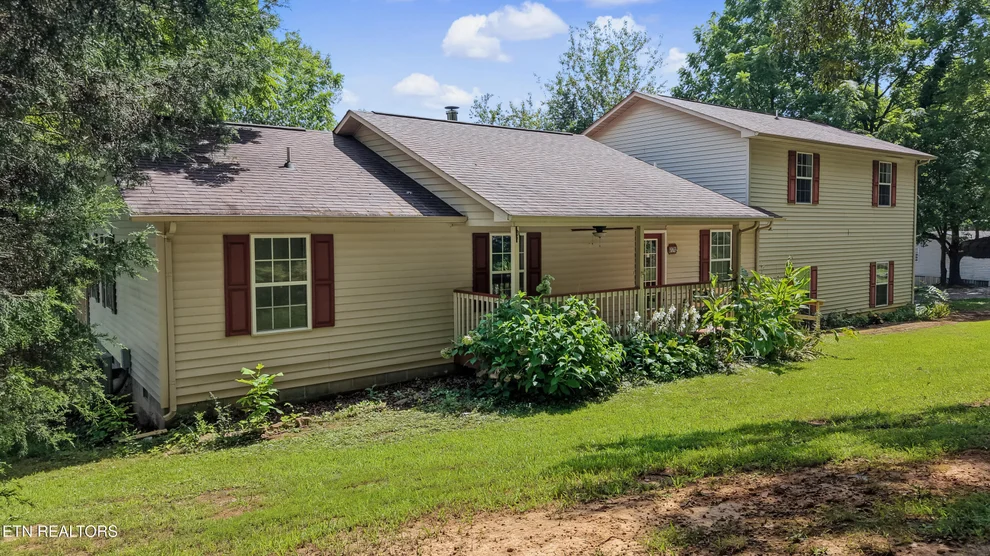 Unit for sale at 7712 Berry Williams Rd, Townsend, TN 37882