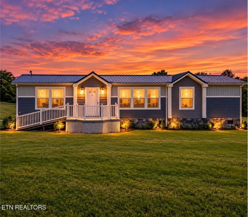 Unit for sale at 822 Sunlight Rd, Parrottsville, TN 37843