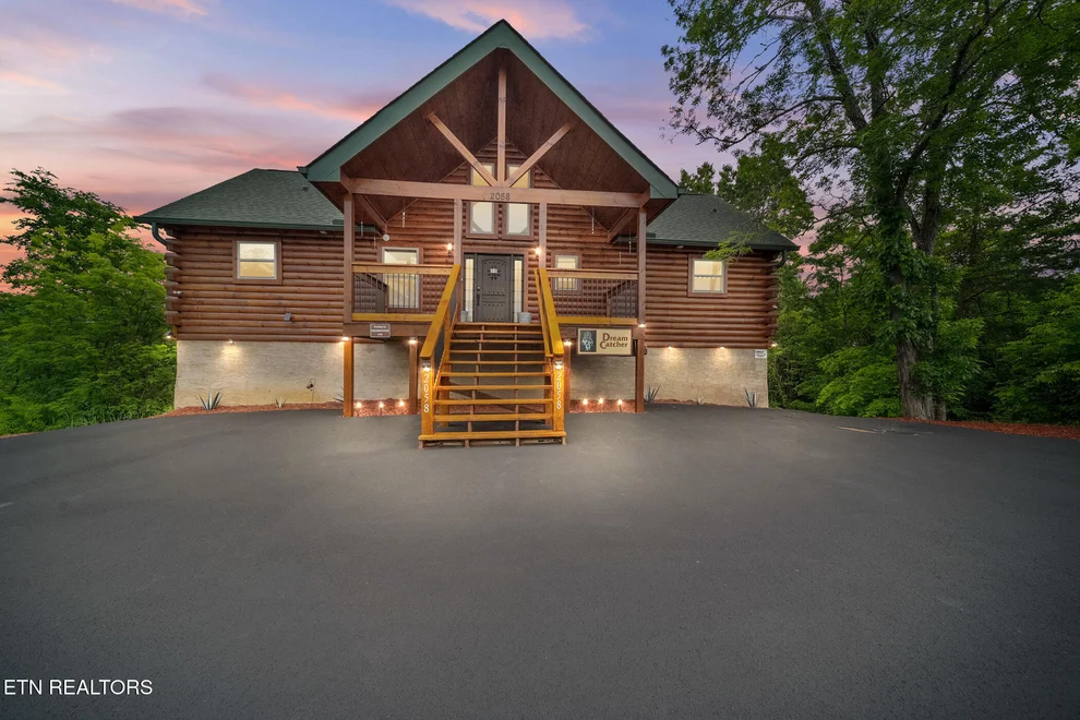 Unit for sale at 2058 Eagle Feather Drive, Sevierville, TN 37876