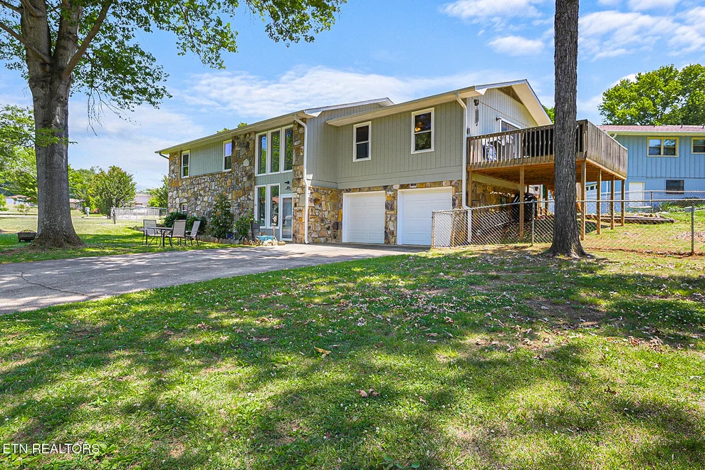 Unit for sale at 146 Vanderview Drive, Seymour, TN 37865