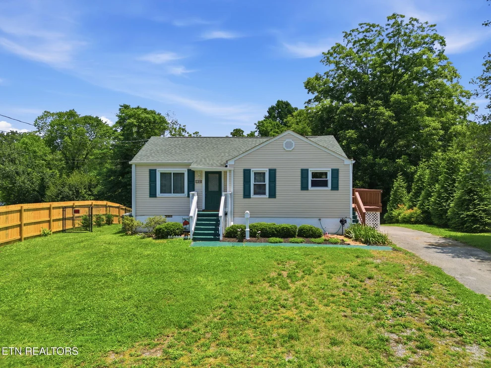 Unit for sale at 124 Salem Rd, Oak Ridge, TN 37830