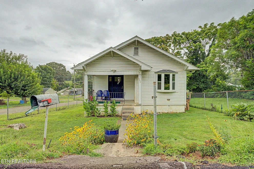 Unit for sale at 900 W Emerald Ave, Knoxville, TN 37921