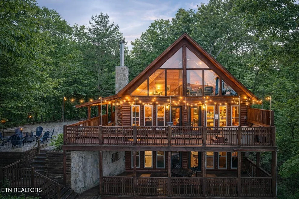 Unit for sale at 531 Gatlin Drive, Gatlinburg, TN 37738
