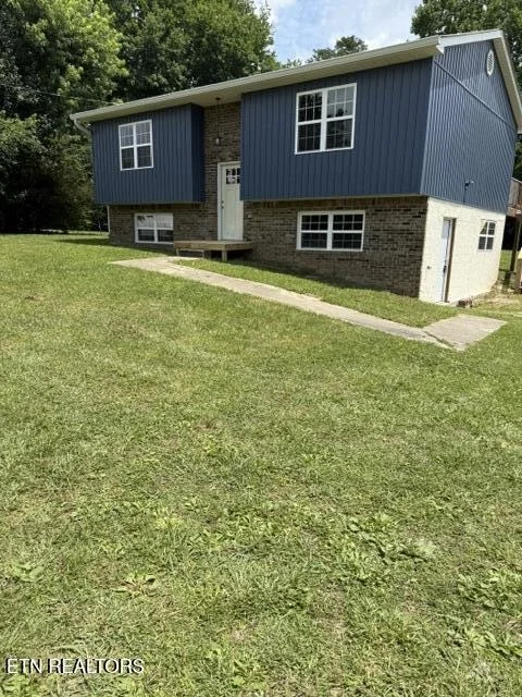 Unit for sale at 115 Susack Lane, Wartburg, TN 37887