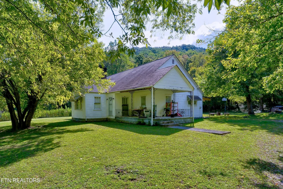 Unit for sale at 926 Sauls Rd, Seymour, TN 37865