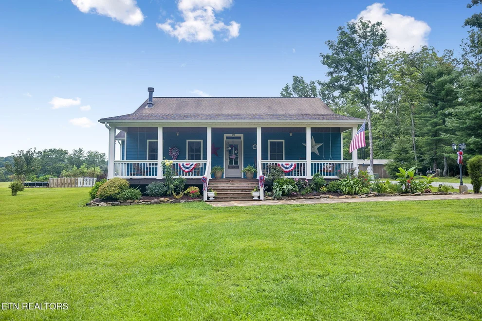 Unit for sale at 1551 Peters Ford Rd, Jamestown, TN 38556