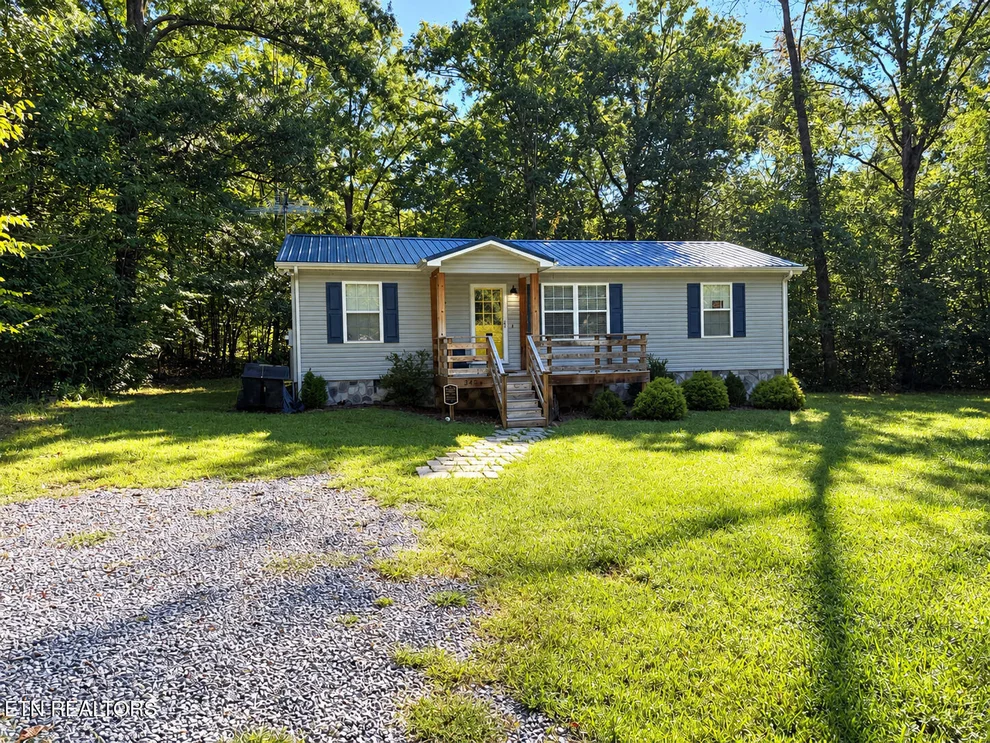 Unit for sale at 3412 Point Pleasant Rd, Newport, TN 37821