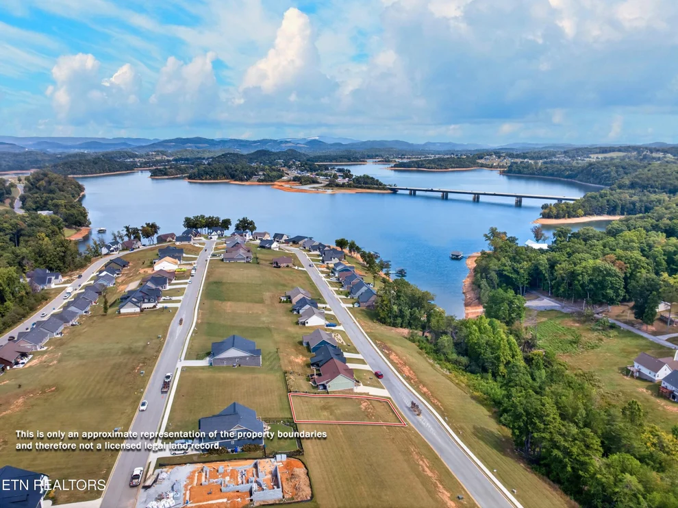 Unit for sale at Bridgewater Blvd, Morristown, TN 37814