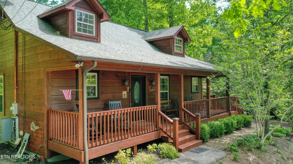 Unit for sale at 380 Laurel Rd, Townsend, TN 37882