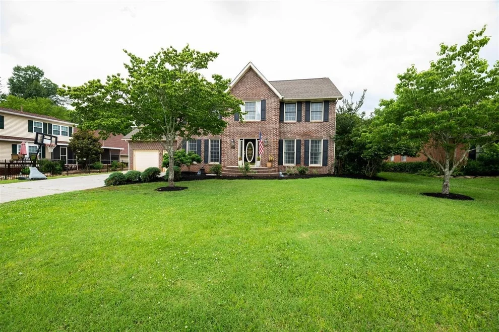 Unit for sale at 1512 Valley Breeze Circle, Maryville, TN 37803