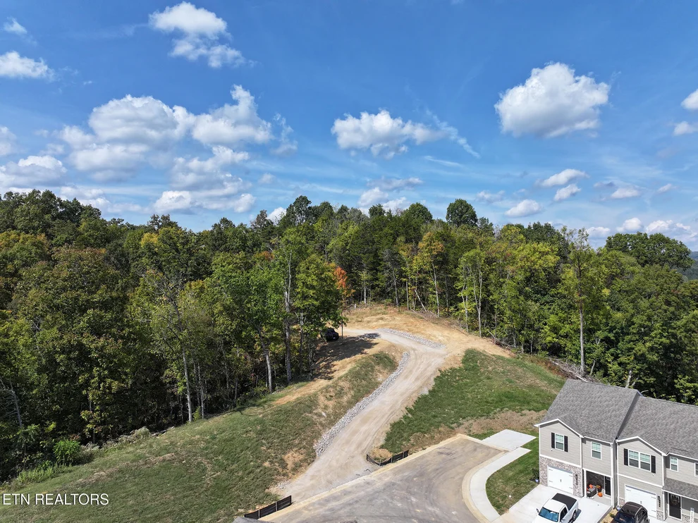 Unit for sale at 12 Acres Jace Way, Kodak, TN 37764