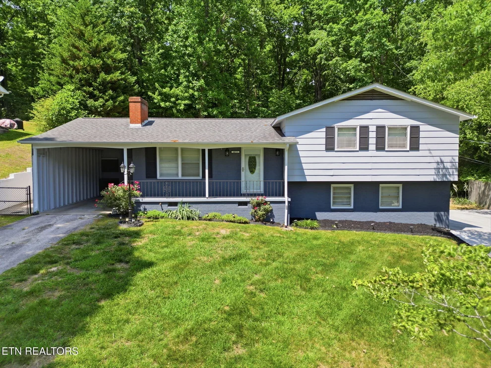 Unit for sale at 4612 Silverhill Drive, Knoxville, TN 37921