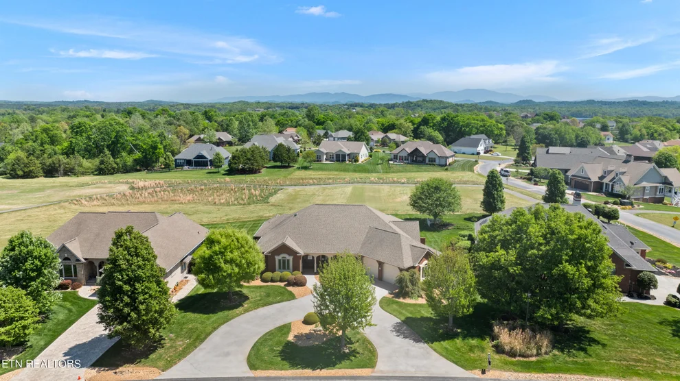 Unit for sale at 104 Wesa Tr, Vonore, TN 37885