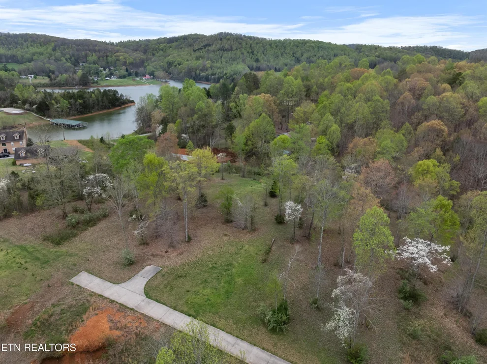 Unit for sale at Highland Trace 30 B, Sharps Chapel, TN 37866