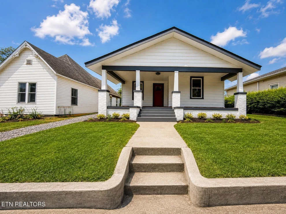 Unit for sale at 329 E Morelia Ave, Knoxville, TN 37917