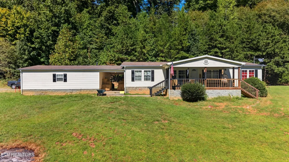 Unit for sale at 1410 Old Chisholm Tr, Dandridge, TN 37725