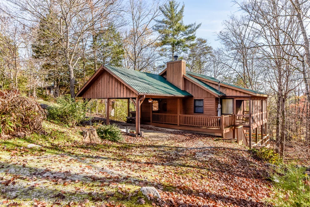 Unit for sale at 114 Fairway Circle, Townsend, TN 37882