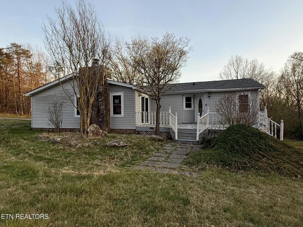 Unit for sale at 424 Lakeview Drive, Crossville, TN 38558