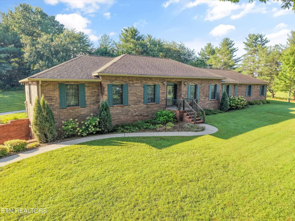 Unit for sale at 1710 Murphy Myers Rd, Maryville, TN 37803