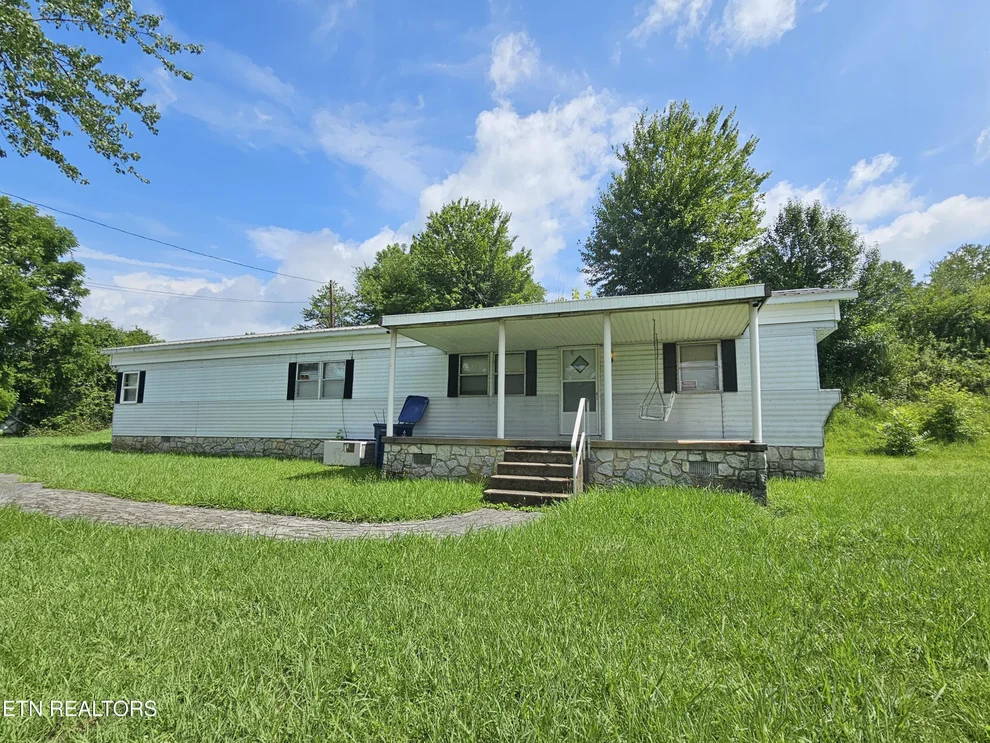 Unit for sale at 310 Barkley Drive, Middlesboro, KY 40965