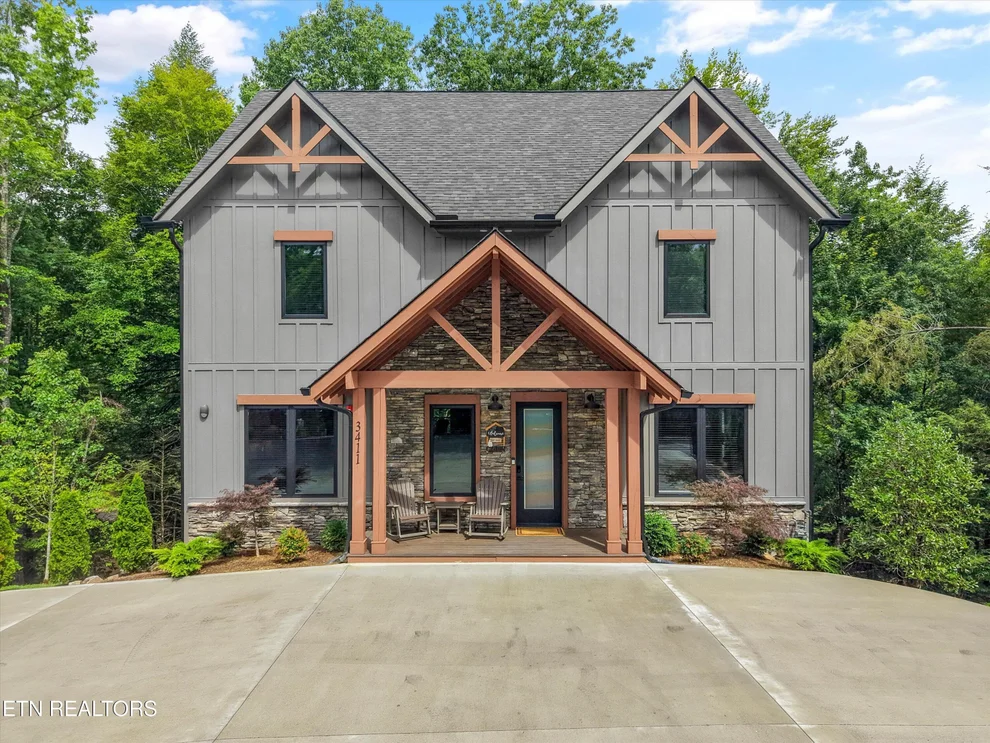 Unit for sale at 3411 Pebble Stone Way, Pigeon Forge, TN 37863