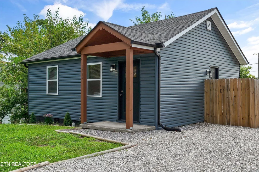 Unit for sale at 1700 Woodbine Ave, Knoxville, TN 37917