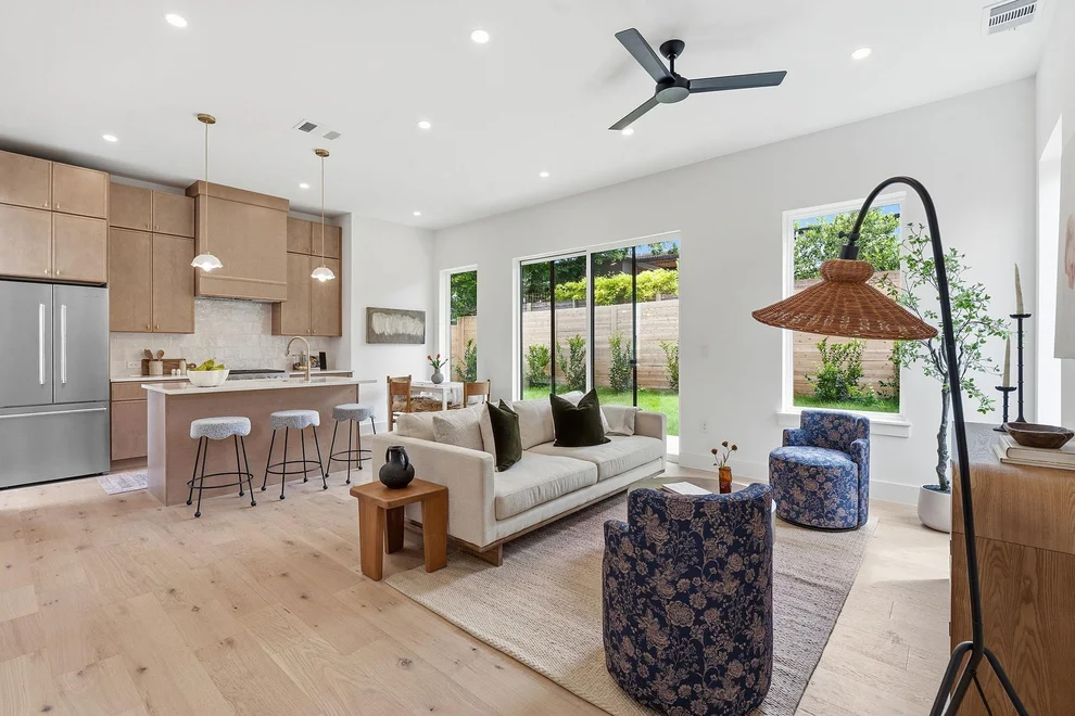 Unit for sale at 2009 Payne Ave, Austin, TX 78757