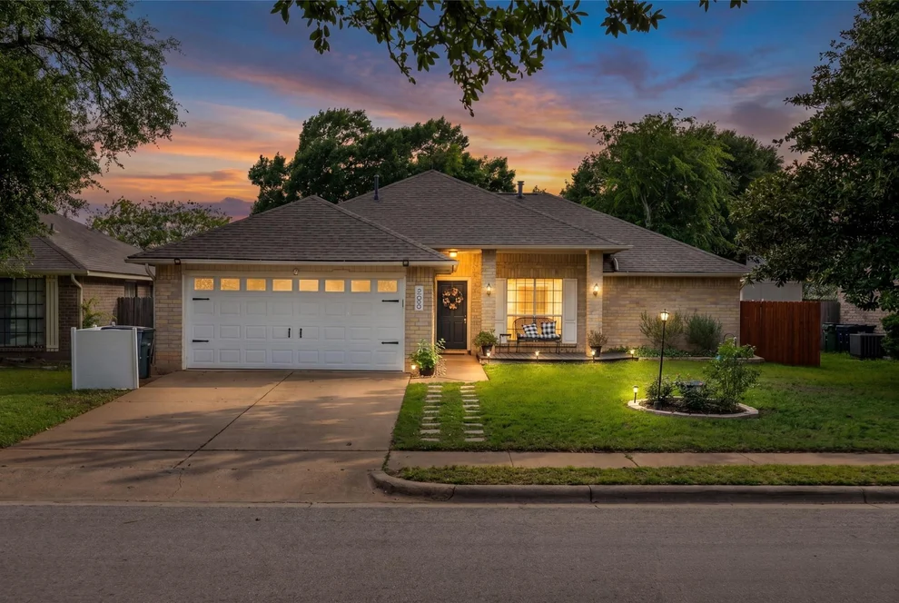 Unit for sale at 505 Eaglecreek DR, Leander, TX 78641