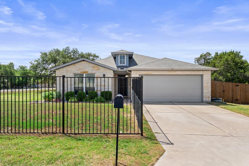 Unit for sale at 21411 Santa Carlo Ave, Lago Vista, TX 78645