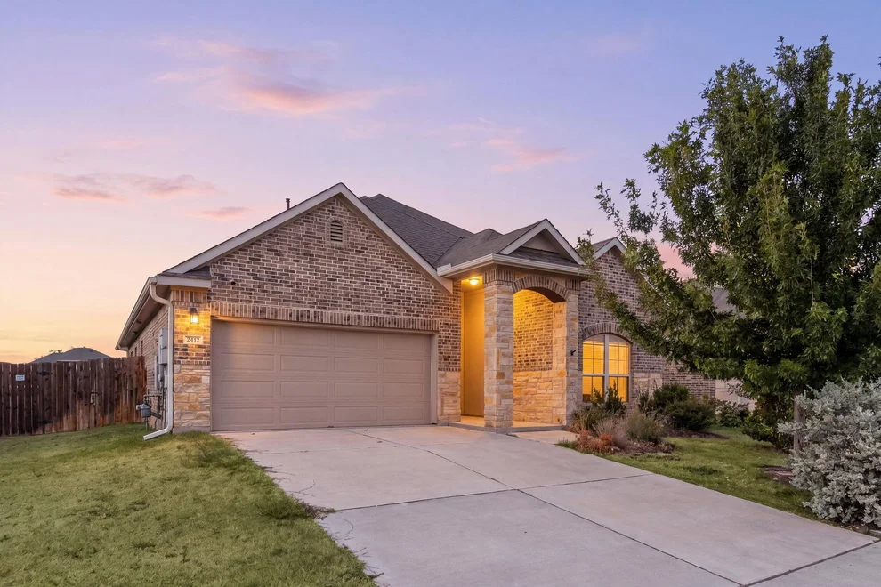 Unit for sale at 2412 Star Hill Ranch ST, Georgetown, TX 78628