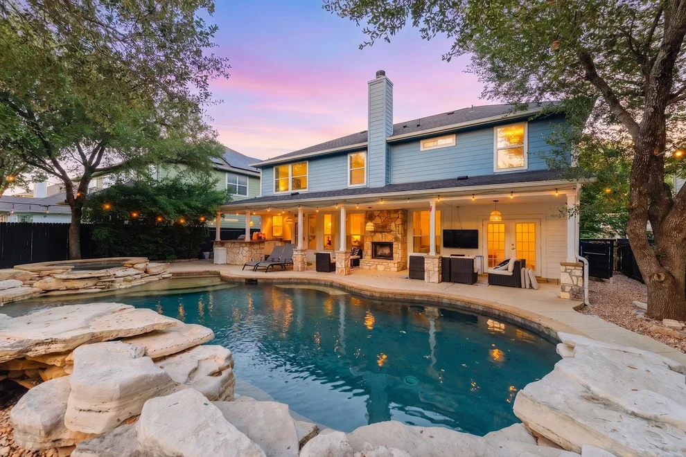 Unit for sale at 9520 Prescott DR, Austin, TX 78749