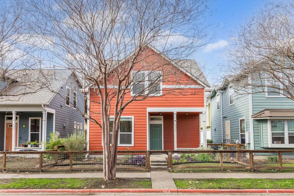 Unit for sale at 1601 Miriam Ave, Austin, TX 78702