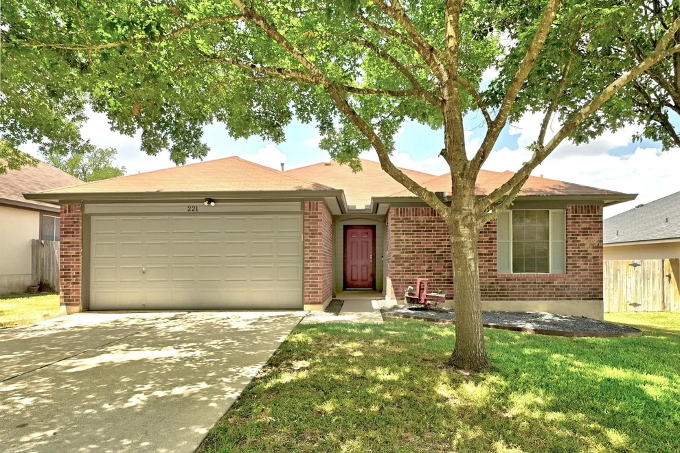 Unit for sale at 221 Estate DR, Hutto, TX 78634