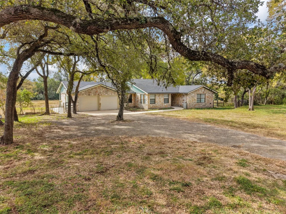 Unit for sale at 4905 Tis Autumn CT, Manchaca, TX 78652