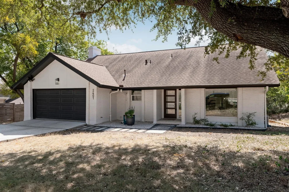 Unit for sale at 2401 Lehigh DR, Austin, TX 78723