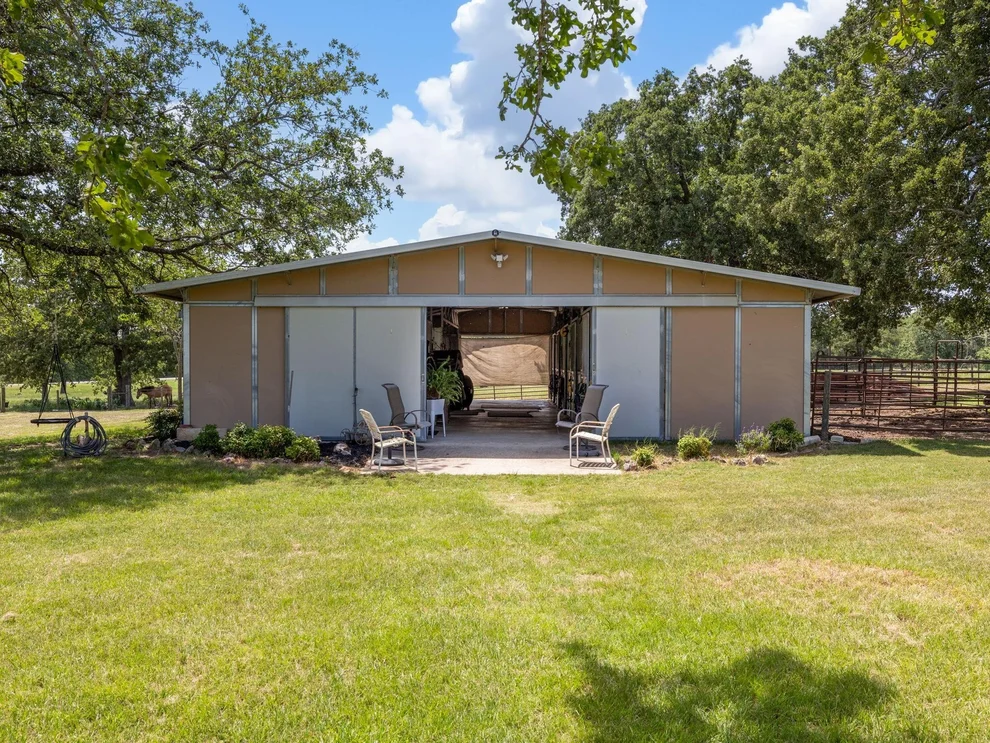 Unit for sale at 2995 County Road 442, Thrall, TX 76578