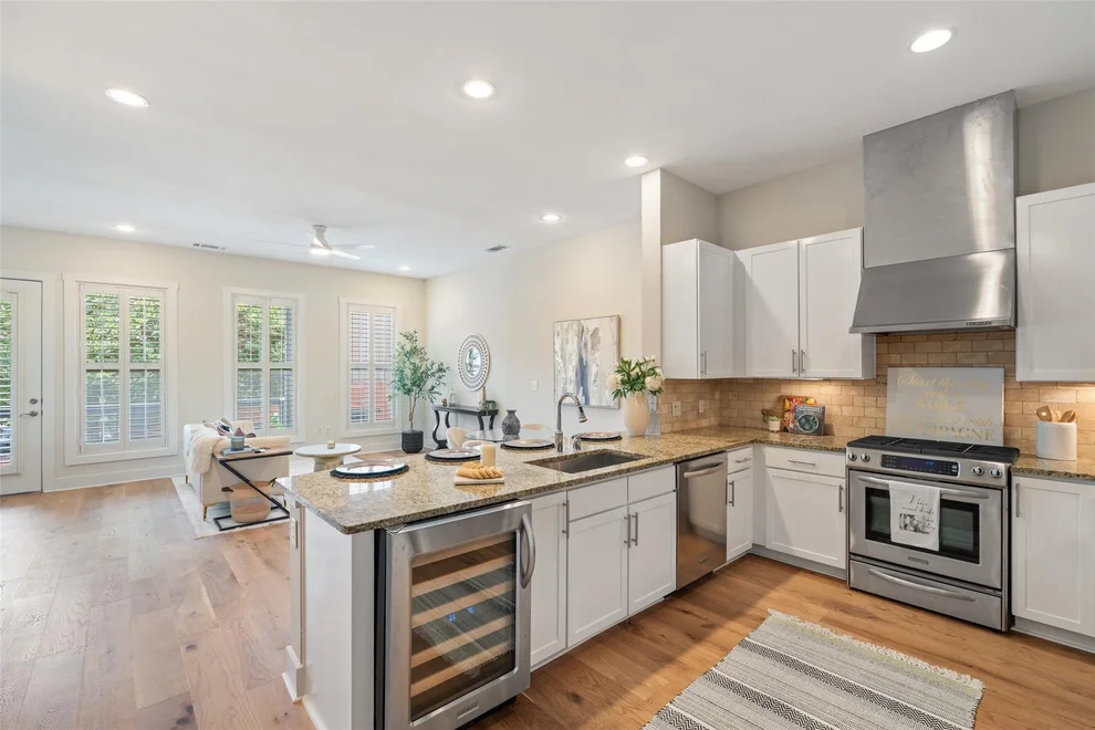 Unit for sale at 2520 Bluebonnet LN, Austin, TX 78704