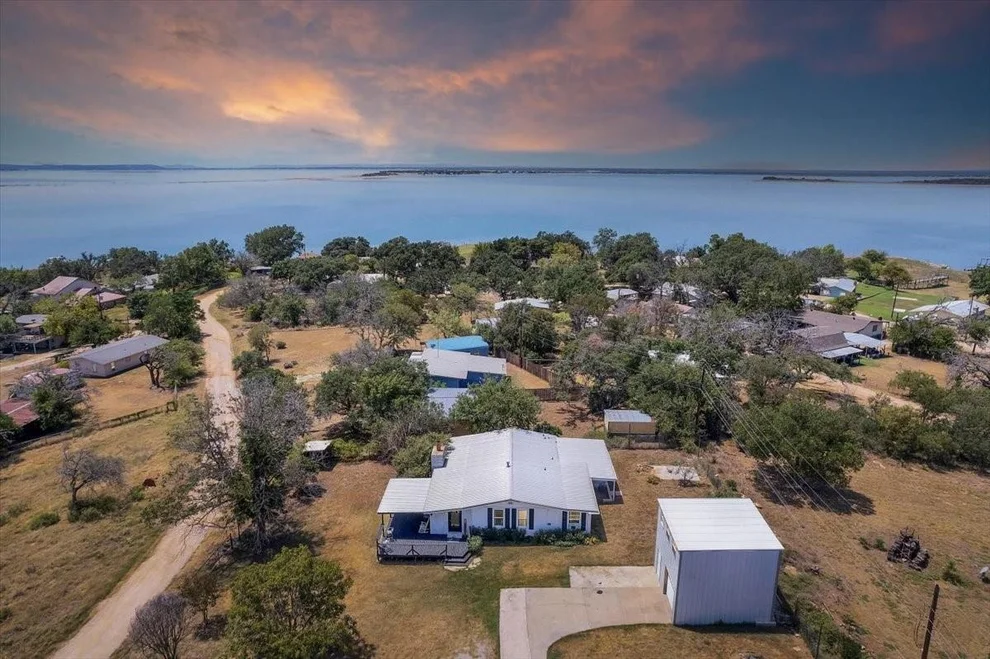 Unit for sale at 110 Lakewood DR, Burnet, TX 78611