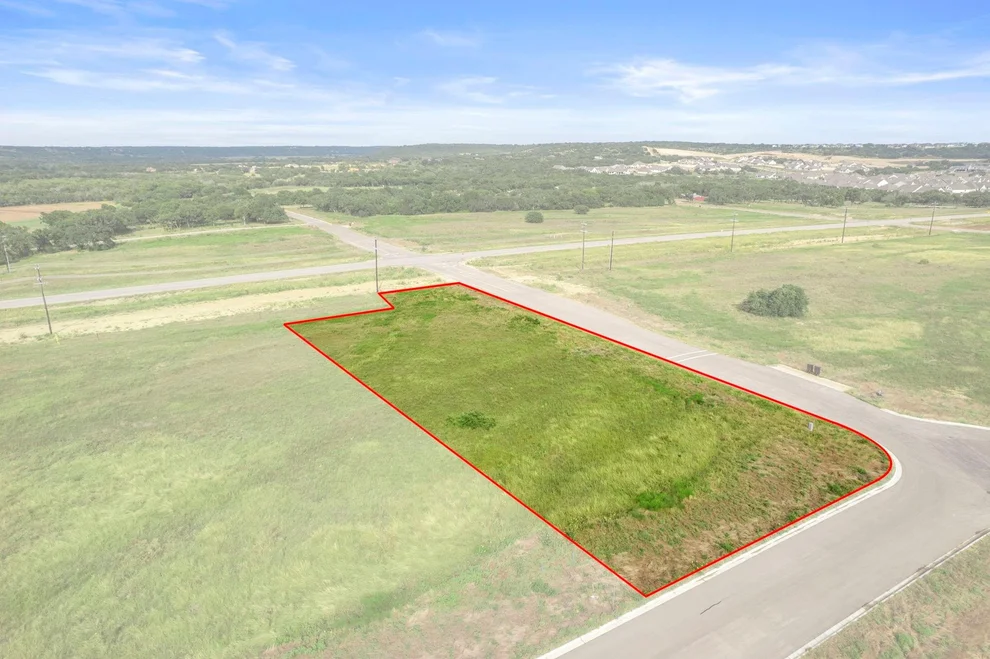 Unit for sale at 120 W Rio Ranch RD, Liberty Hill, TX 78642