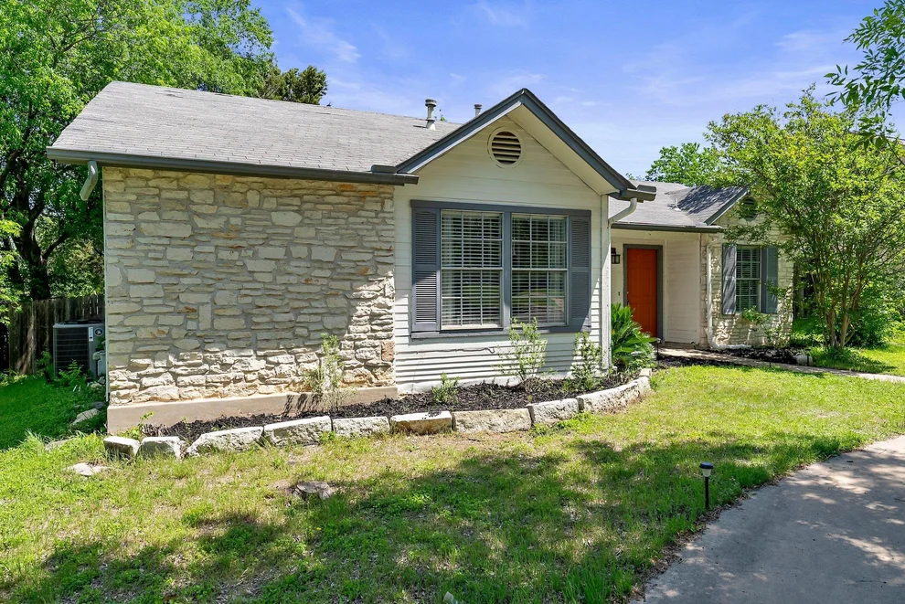 Unit for sale at 3212 Darnell DR, Austin, TX 78745