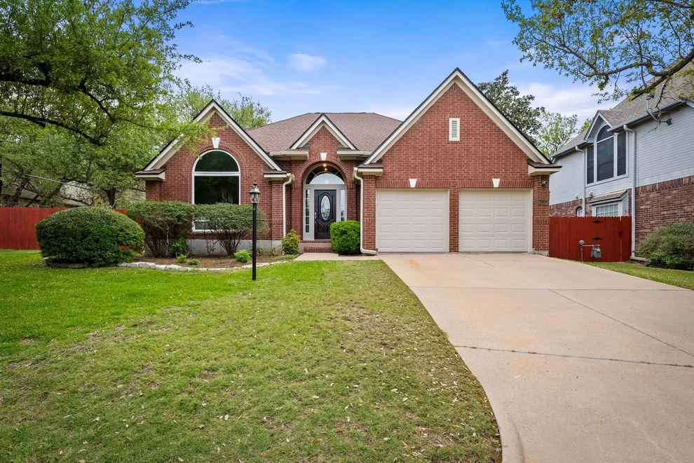 Unit for sale at 11560 Cedarcliffe DR, Austin, TX 78750