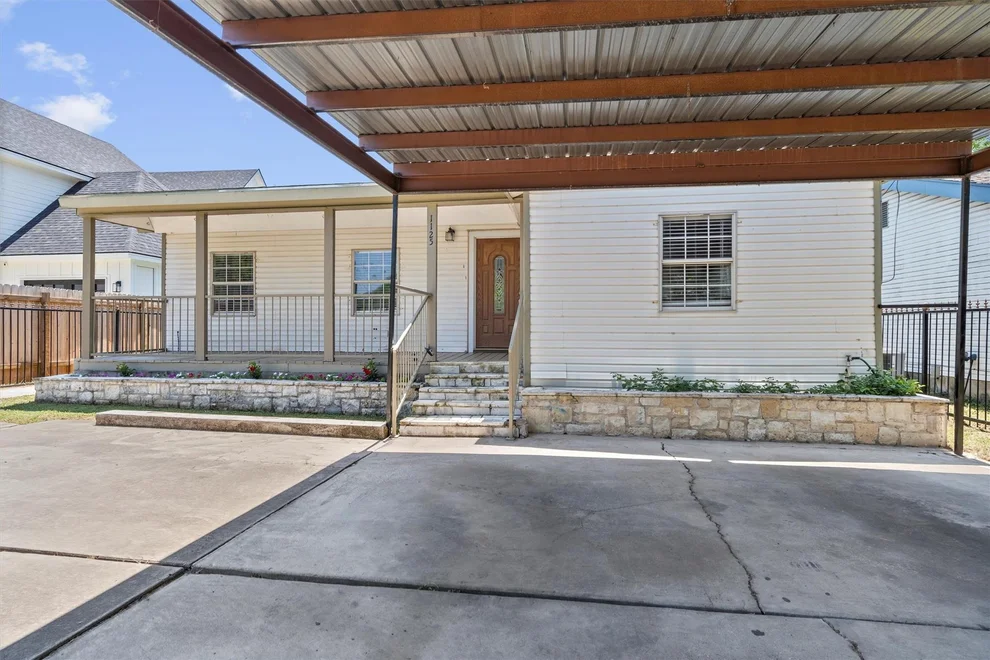 Unit for sale at 1125 Christie DR, Austin, TX 78721