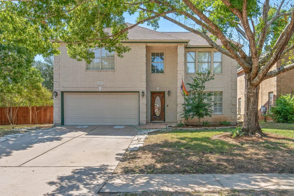 Unit for sale at 2419 Willow WAY, Round Rock, TX 78664