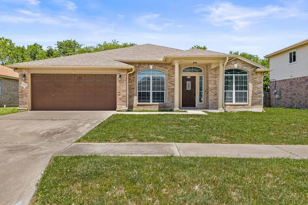 Unit for sale at 2003 Schottische LN, Killeen, TX 76542
