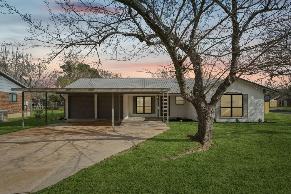 Unit for sale at 5403 Fairmont CIR, Austin, TX 78745