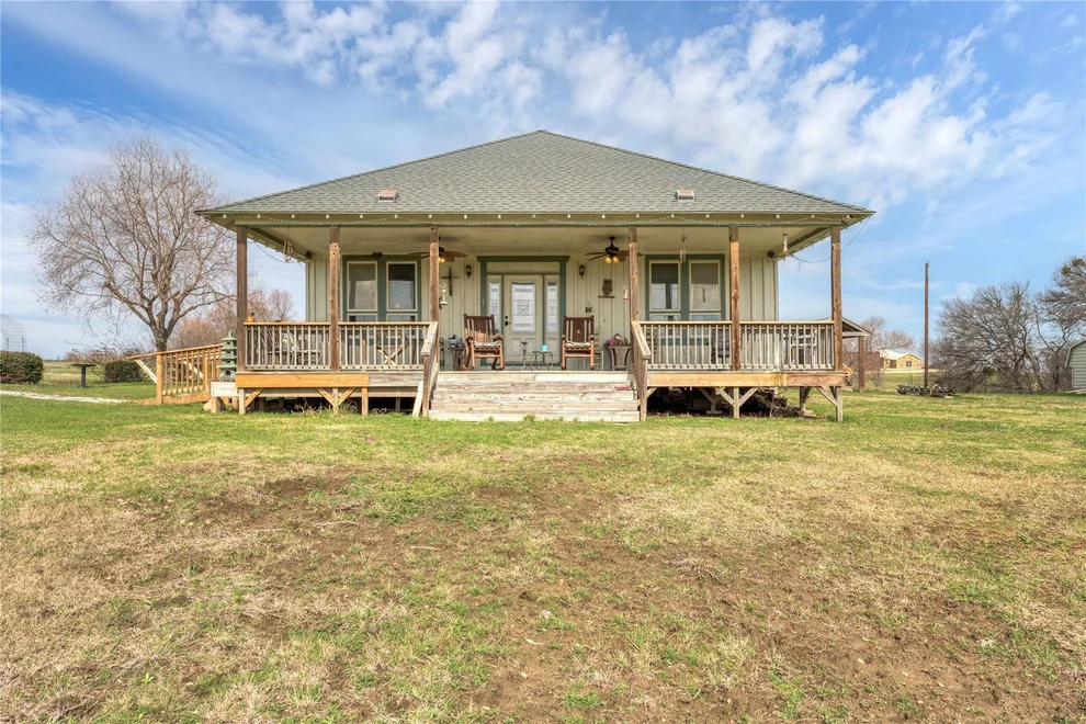 Unit for sale at 550 County Road 471, Thrall, TX 76578