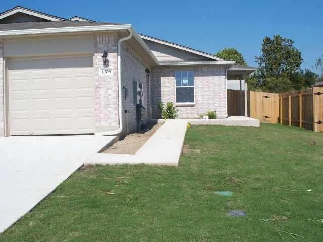 Unit for sale at 1005 Drovers CV, Georgetown, TX 78626