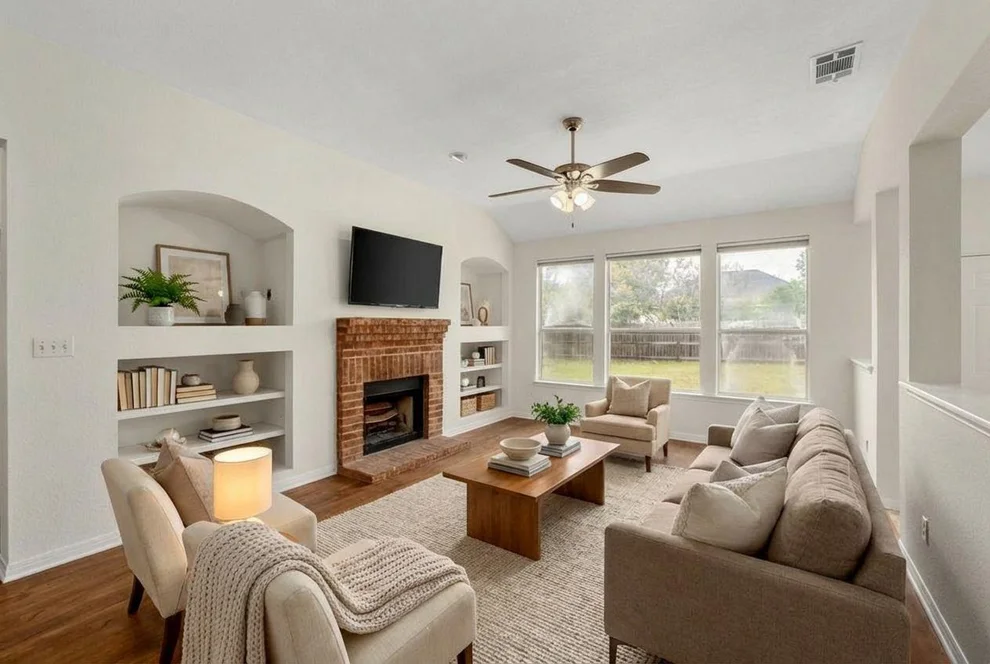 Unit for sale at 1105 Woodview DR, Leander, TX 78641
